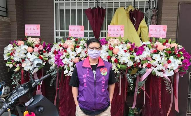 台湾护师医疗产业工会理事长陈玉凤。(图/翻摄自 朱学恒脸书)