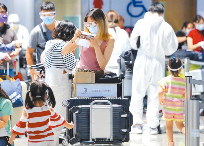 因应近日大批民眾赴美，长荣航启动疫后首度大增班，飞洛杉矶从今（7）日起由每周3班增为每周7班。（本报资料照片）
