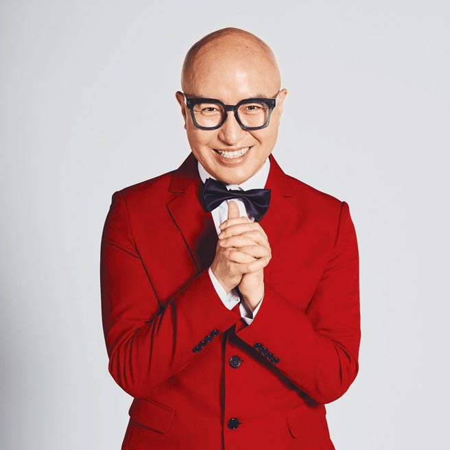 洪锡天已接种首剂疫苗，发文号召大家一起施打。（摘自IG）