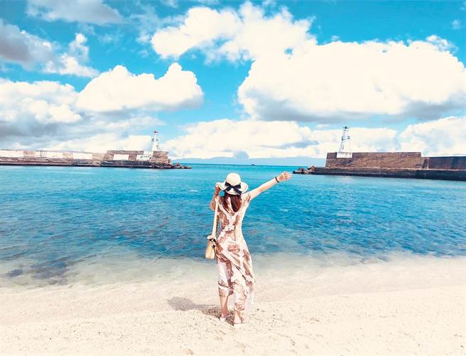 告别过往一成不变、看不见未来的生活，李奕函在永庆迎向璀璨明亮的人生下一页！(图/永庆房屋提供)