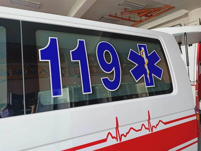 刘姓独居老妇昏迷家中被当地里长发现，经送医急救后仍宣告不治。（张毓翎摄）