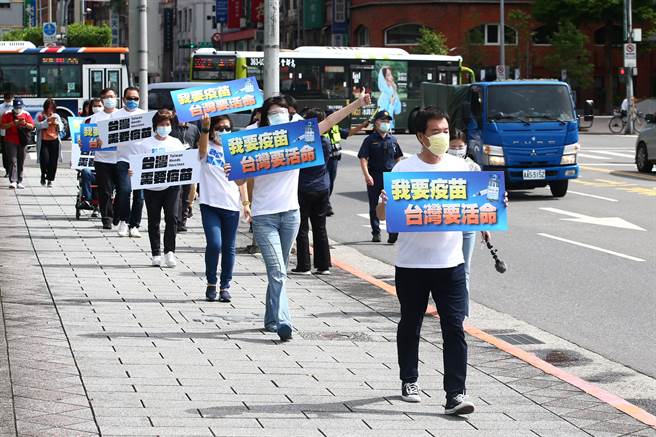 国民党要疫苗活动撞伤员警   民进党批：只顾政治操作。本报资料照