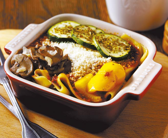 星巴克咸食与星想餐，将上架外送平台，150元。（星巴克提供）