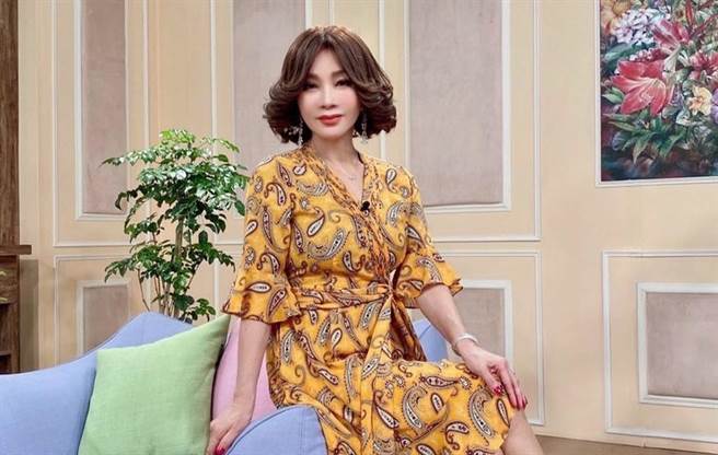 陳美鳳的家中溫暖又低調奢華。（圖／FB@陳美鳳）