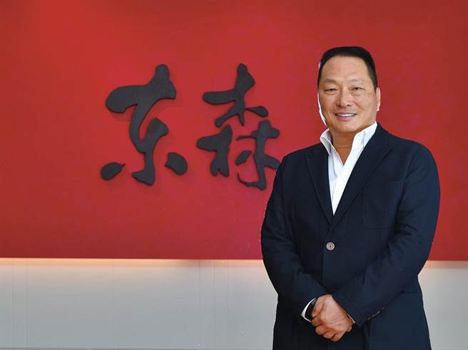 东森购物董事长王令麟表示，随时配合消费者需求，让民眾安心拼宅经济。（图／东森购物提供）