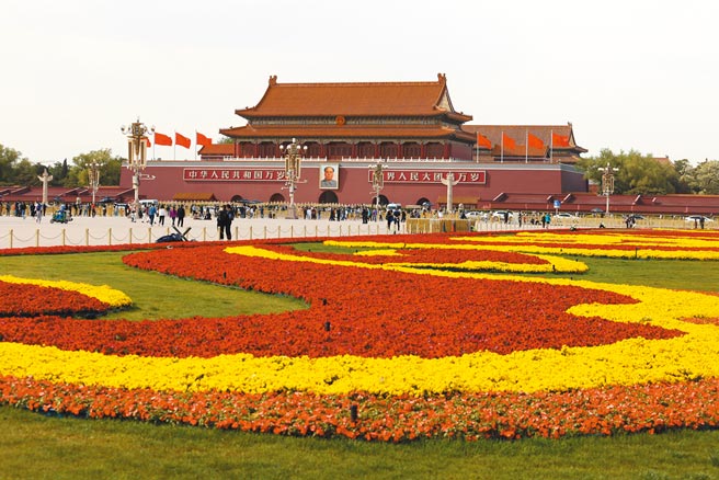 7月1日中共建党百年大庆将近，北京宣布6月12日至13日将于天安门广场进行「核心要素演练」，并对附近地区进行交通管制，以确保当天活动顺利进行。（中新社）