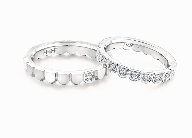 HEARTS ON FIRE的DLight结婚对戒，女戒7万5000元，男戒5万9000元。（HEARTS ON FIRE提供）