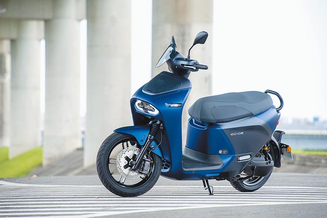 YAMAHA针对全台Foodpanda外送人员推出电动机车EC-05初夏购车好礼二选一。（摄影／陈大任）