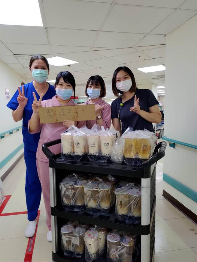 不要對我尖叫和「請支援收飲 Power Drink」合作，協助民眾訂飲料給醫護人員補充能量。（不要對我尖叫提供）