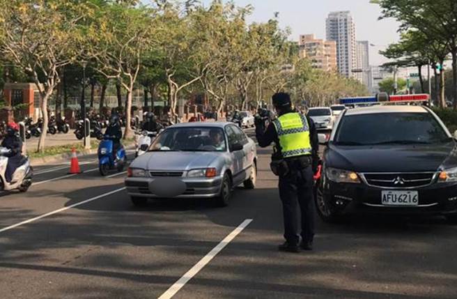 桃园市八德警分局八德派出所曾姓派出所副所长去年3月开枪打死杨姓女乘客，遭桃园地检署依过失致死起诉。(中时资料照）