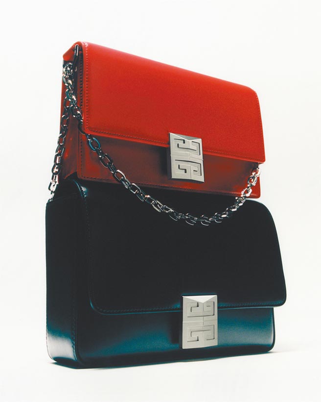 Givenchy新任设计总监MMW打造的4G包，也有吸引人的配色设计。（Givenchy提供）