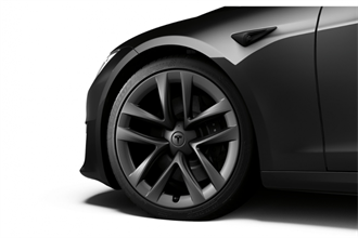 Model S Plaid 暫時跑不到 322km／h 極速，因為特斯拉還沒有合適的輪胎