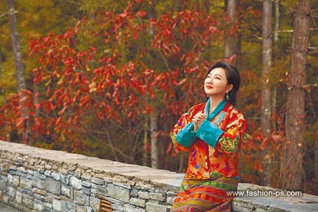 白冰冰邀大家吃素替台灣疫情祈福。 （經紀人提供）