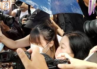 前香港眾志成員周庭出獄 支持者喊加油