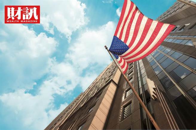 美国这波因为大解封所掀起的强劲内需消费力道，俨然成为带动全球经济復甦的火车头。(图/财讯提供)