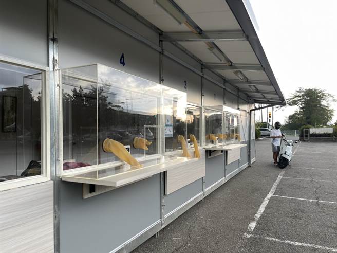 台南市返乡筛检站12日快筛出1名阳性个案，正进一步作核酸检测。（台南市卫生提供／程炳璋台南传真）