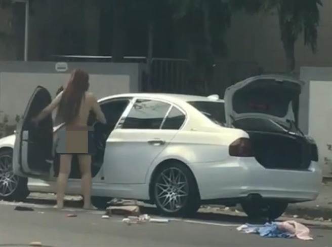 ▲網路又見中市街頭裸女畫面。（翻攝記者爆料網／陳淑芬台中傳真）