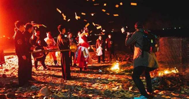 新竹湖口鄉明晚將進行「送肉粽」儀式，鄉公所因為戶外僅3人參與，所以無法禁止。（示意圖／臉書_華影國際影藝）