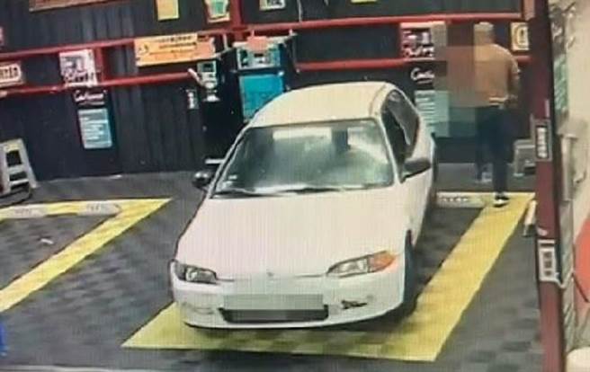 王姓男子利用防疫期间行窃22家夹娃娃店、洗车场等无人商店，犯行重大遭云林地方法院裁定羁押。（西螺警分局提供／张朝欣云林传真）