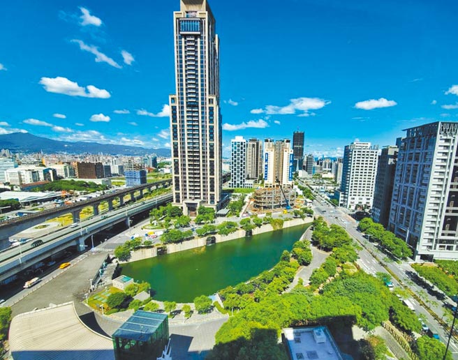 根据实价登录资料显示，自去年第4季以来，房市买卖移转量占六都首位的新北巿，整体成交价格持平，微幅上扬0.3％。（王莫昀摄）