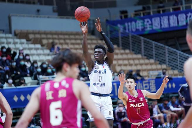 阿巴西的经纪团队出面澄清目前他跟新北中信并未完成签约程序。(大专体总提供)