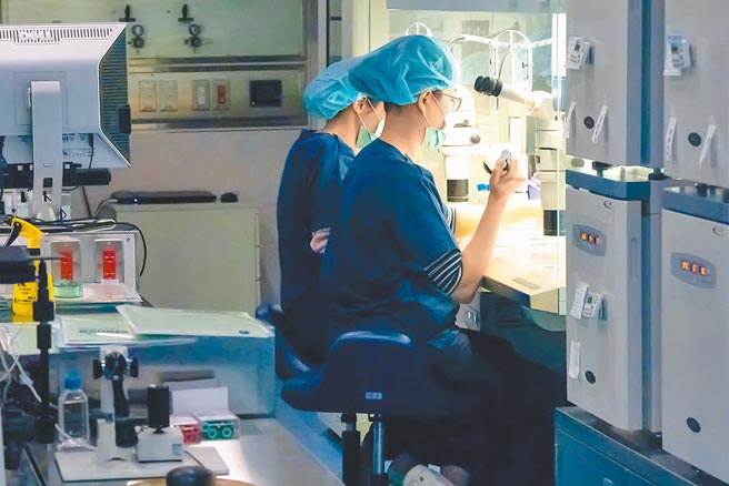 生殖医学中心透过人工生殖、试管等方式，协助不孕夫妻圆梦。（艾微芙提供／庄旻静新竹传真）