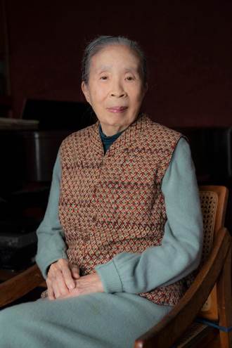 台灣圖書館之母王秋華過世 享壽96歲