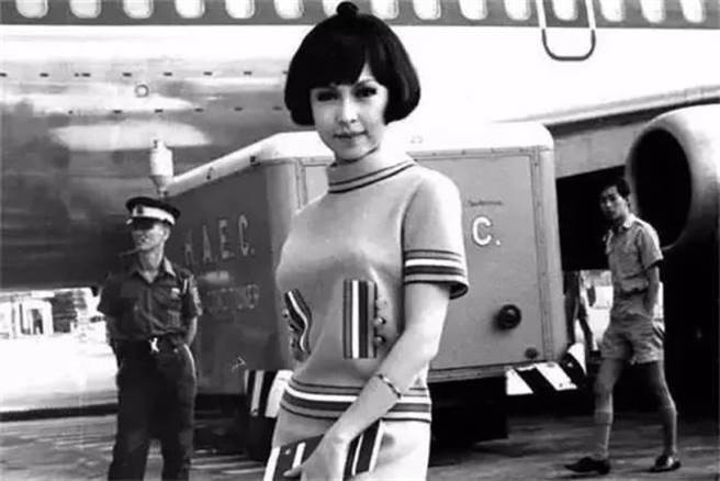 狄娜聪明又率性，不管是演员还是间谍都完美胜任。（图/翻摄自微博）