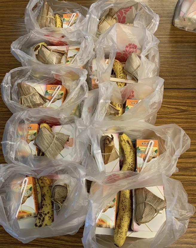 端午節隔離民眾不孤單 新北防疫旅館加菜、送禮盒暖心問候（觀旅局提供／戴上容新北傳真）