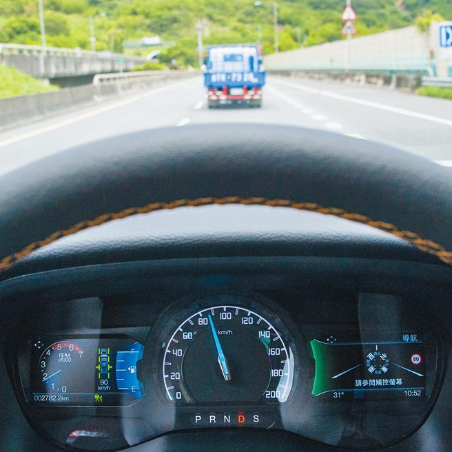 ACC、LDW、LKA等多项辅助系统。（陈大任摄）