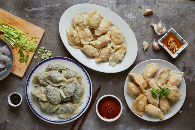 点点心推出黑松露水饺，宅在家就能享受经典港式美食。( 图/点点心提供 )