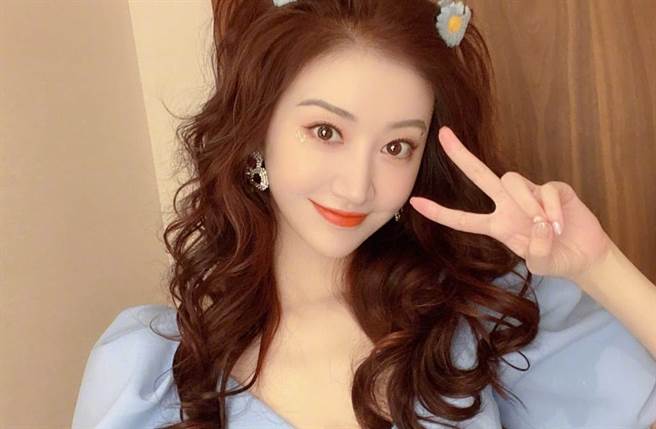 大陆女星景甜。(图/ 摘自景甜IG)