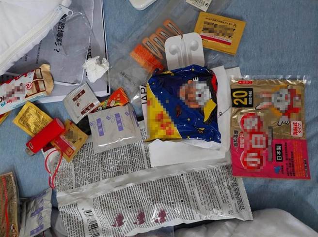 诈骗集团远赴北马其顿工作，还不忘带上台湾家乡味。（高雄地检署提供／袁庭尧高雄传真）