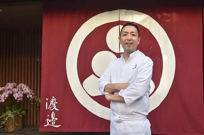 「渡邉」日料餐廳料理長渡邉信介擅長日料熟食，且烹調料理技法很多樣。(圖／姚舜)
