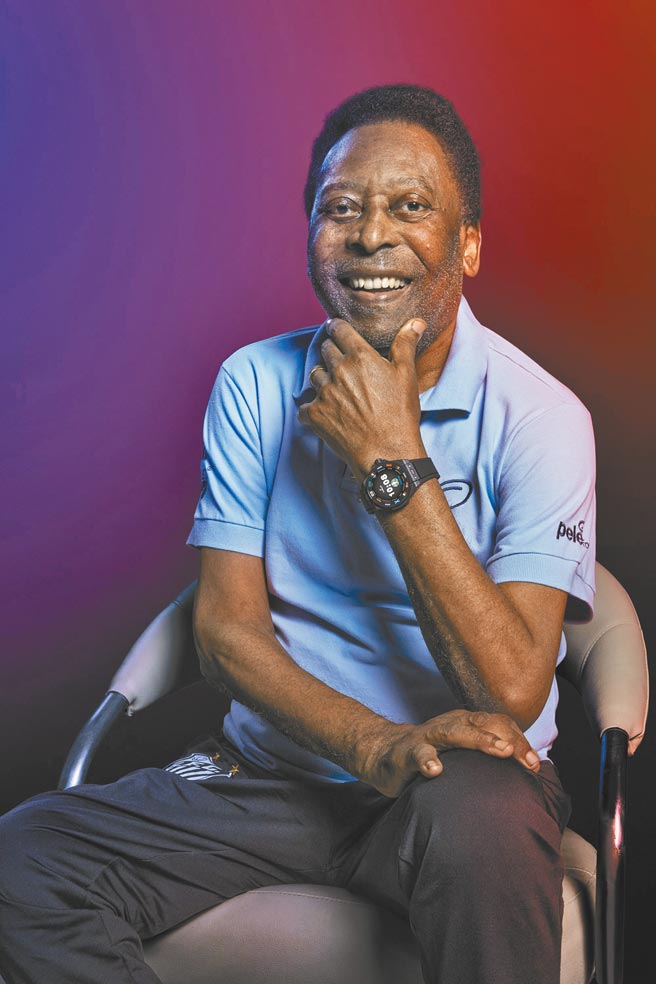 宇舶表品牌大使「球王比利」将在宇舶表为欧洲杯架设的Podcast平台大聊足球经。（HUBLOT提供）