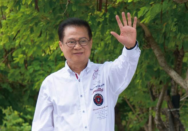 政界尊称「张老师」的前台中市议员张立杰，15日因病辞世，让地方政坛及好友震惊不舍。（翻摄张立杰脸书）