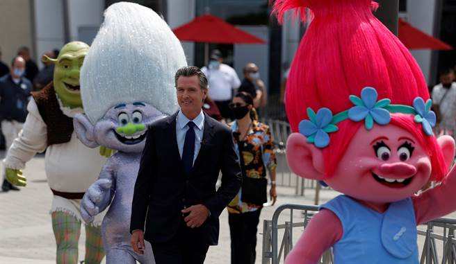 加州州长纽松（Gavin Newsom）
(图／路透社)