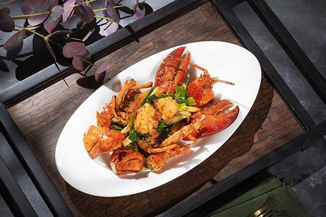 姜葱炒波士顿龙虾。　图：香格里拉台北远东国际大饭店╱提供