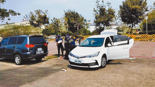 林姓男子與情敵談判時，不慎開槍誤殺友人王男，一審依殺人罪重判19年6月。15日高雄高分院認定林男無殺人故意，改判過失致死罪，合併應執行期8年2月，可上訴。（本報資料照／袁庭堯高雄傳真）