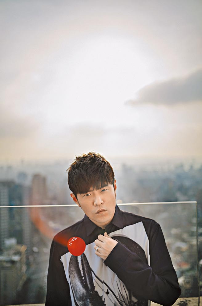 周杰倫成為蘇富比首位亞洲策展人。（蘇富比提供）