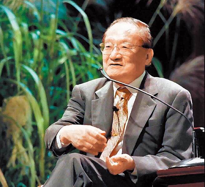 金庸的武侠小说堪称经典。（图／本报资料照片）