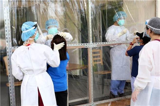 傳出強迫施打國產疫苗，中華民國工業區廠商聯合總會今發出聲明澄清，事前調查是為了避免浪費醫療資源，無關政治，望外界勿扭曲。(示意圖，加工出口處提供)