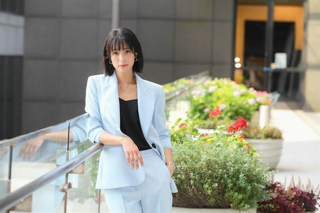 赖雅妍剧中把事业摆第一。（三立提供）