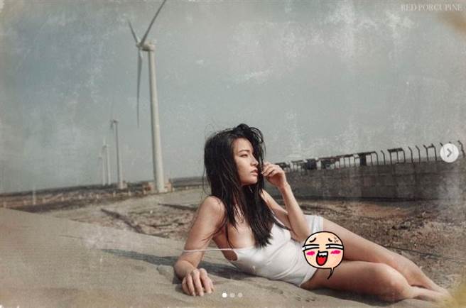 郭鬼鬼晒大尺度辣照。（图／翻摄自angelakuo0504 IG）
