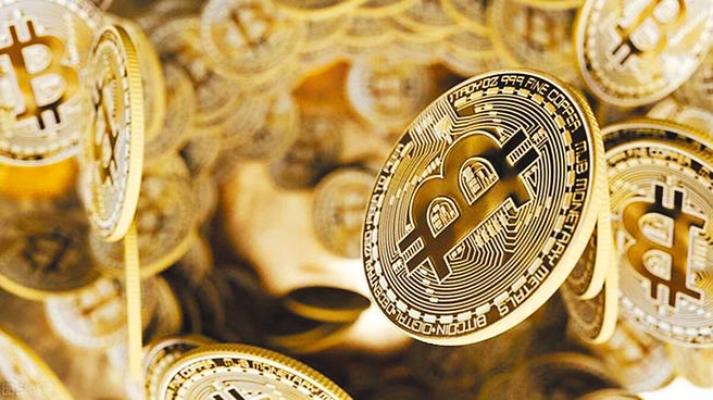 大陆虚拟货币价格急剧下降。（摘自网易号）