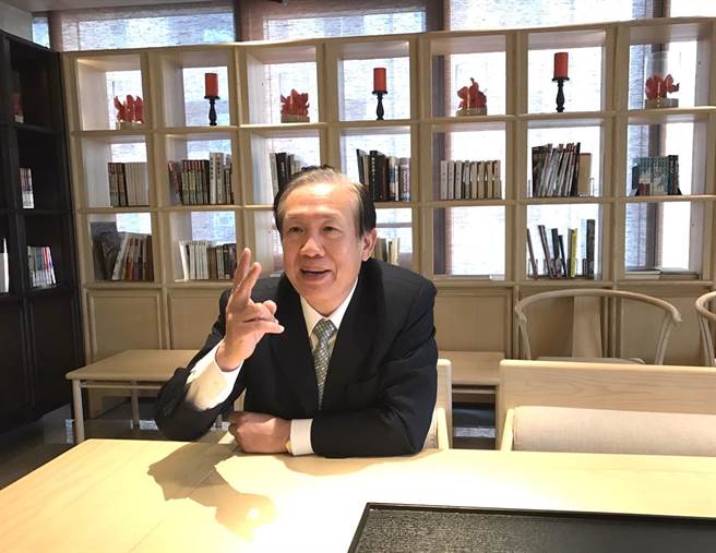 全国商总主席赖正镒18日表示，目前市场降温最大因素，其实是疫情带来的恐慌与观望，相信只要疫情平缓下来、解除全国3级警戒，有自住需求的刚需买盘就会很快回笼。（卢金足摄） 