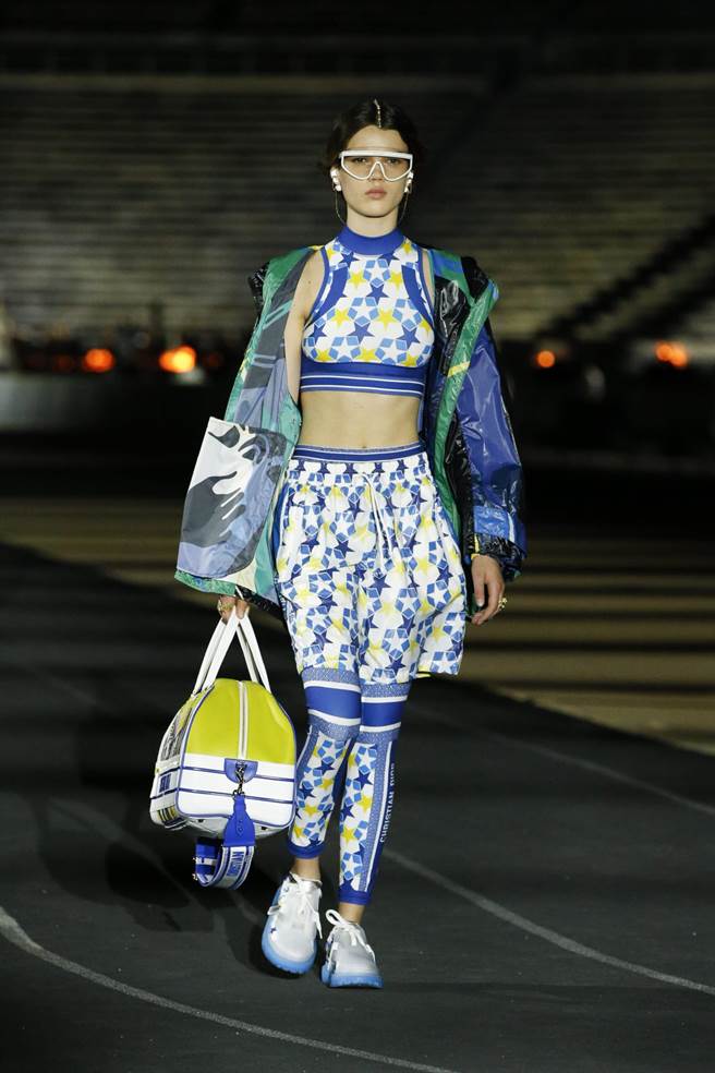 DIOR早春新装融入运动元素，活力十足。（DIOR提供）