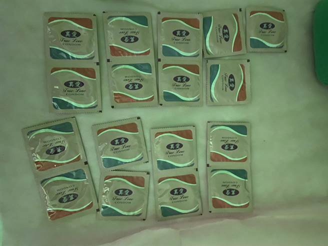 台东县警局台东分局在1处民宅查获性交易情形。（台东县警局台东分局提供／蔡旻妤台东传真）