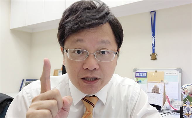 气象主播戴立纲表示，6月21日到6月24日易有强降雨，要严防淹水情况。(摄影/陈盈臻)