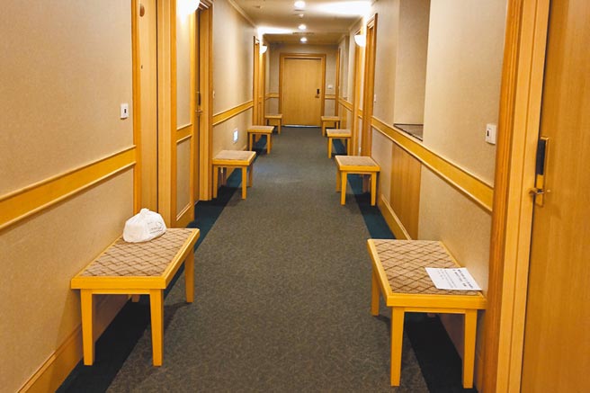 桃園防疫旅館住房率5月一度飆漲到7成，但截至本周，幾乎腰斬，只剩下2成餘。（蔡依珍攝）